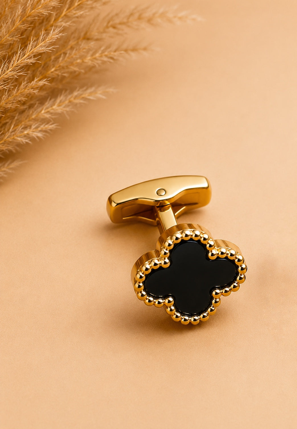 Gold Clover Cufflinks